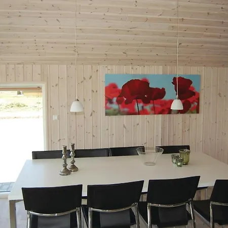 Blommestien Idestrup Iv Bøtø By